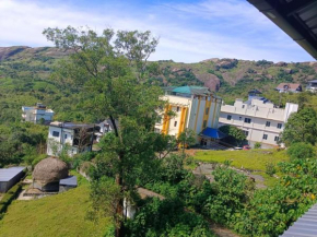 Paappaas Resorts Vagamon
